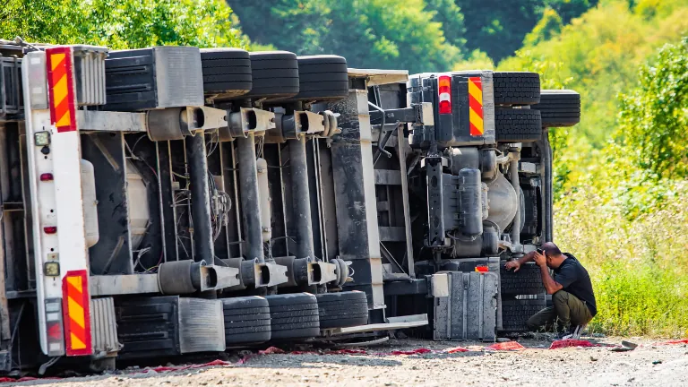 Photo Trucking Accidents Top 10 Questions And Answers